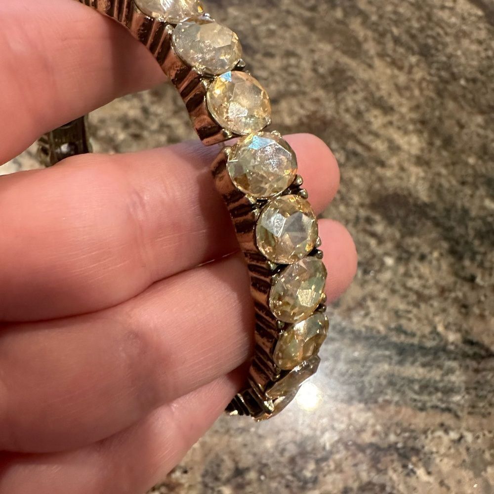 Ashley Cooper medium size gemstone stretch bracelet - Picture 3 of 4